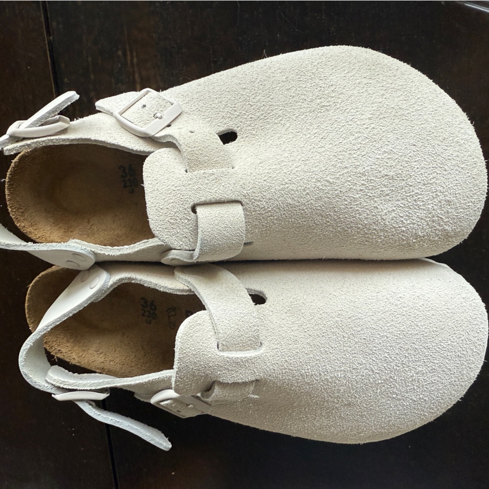 Women Birkenstock Tokio Suede antique white clogs